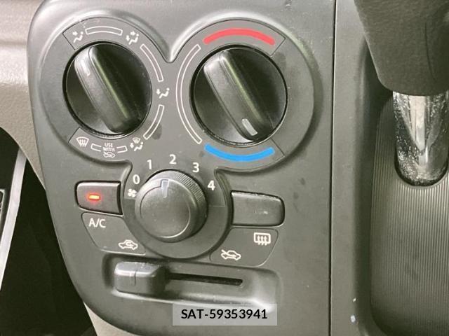 Suzuki EVERY 2023-06 8857094-16