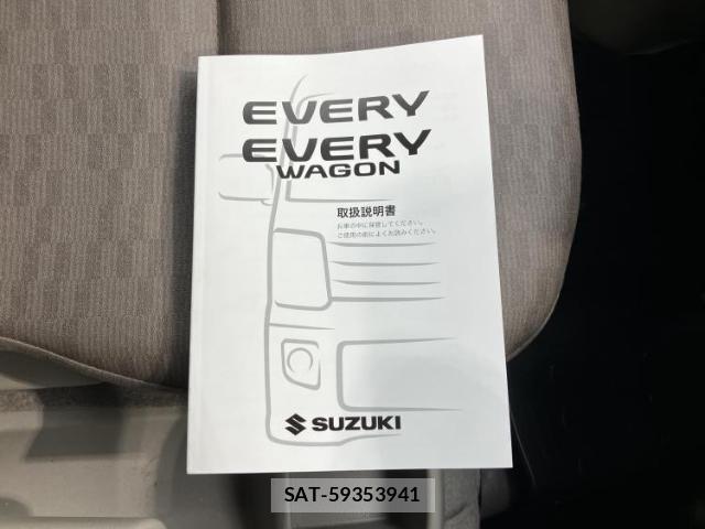 Suzuki EVERY 2023-06 8857094-17