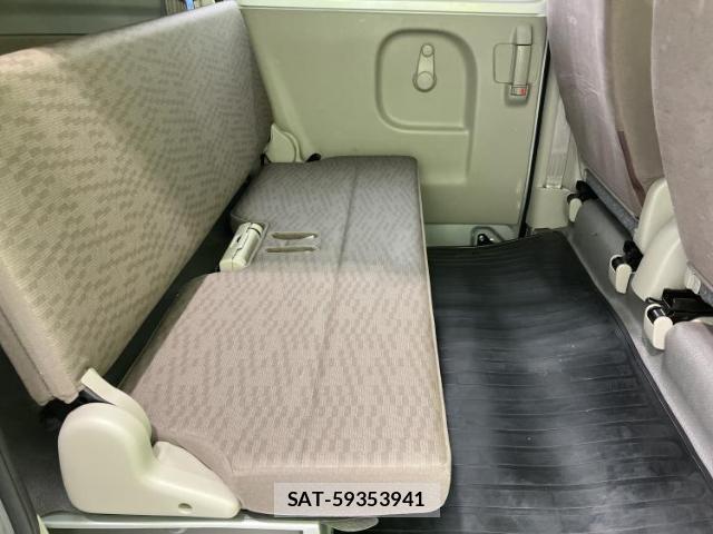 Suzuki EVERY 2023-06 8857094-4