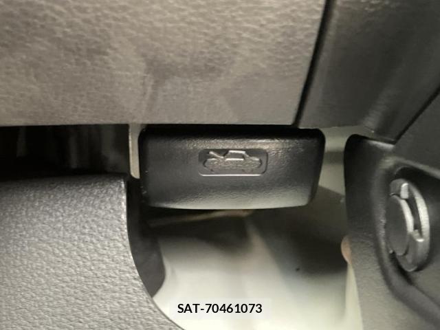 Suzuki EVERY 2026-07 8857112-17