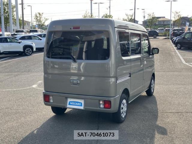 Suzuki EVERY 2026-07 8857112-2