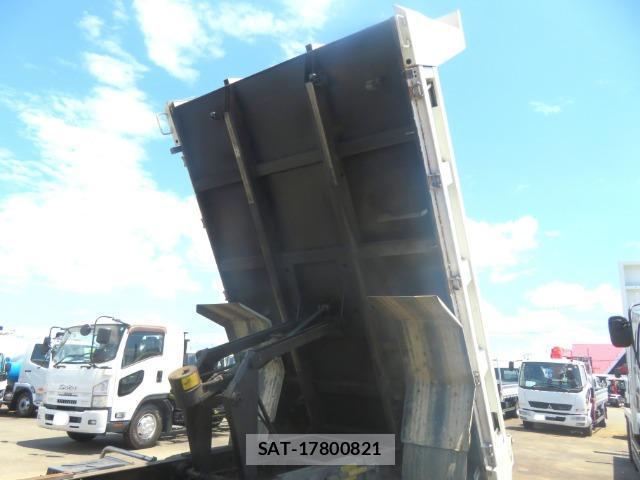 MITSUBISHI FUSO Fighter 2013-03 8854594-11