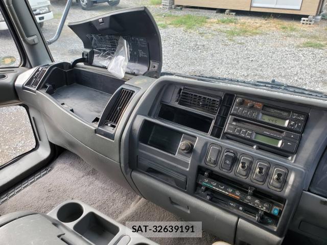 MITSUBISHI FUSO Fighter 1996-03 8854607-11