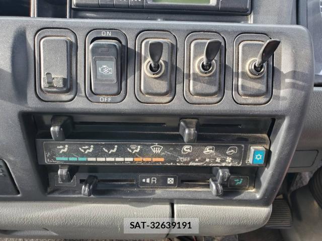 MITSUBISHI FUSO Fighter 1996-03 8854607-16