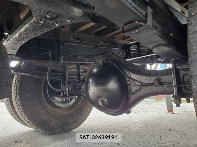 MITSUBISHI FUSO Fighter 1996-03 8854607-19