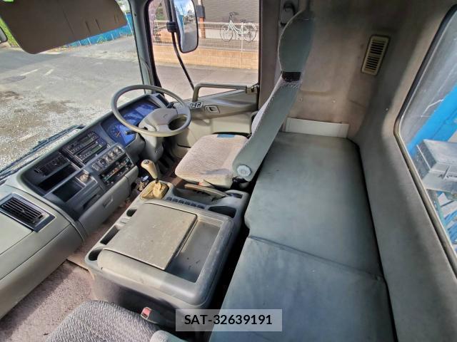 MITSUBISHI FUSO Fighter 1996-03 8854607-9