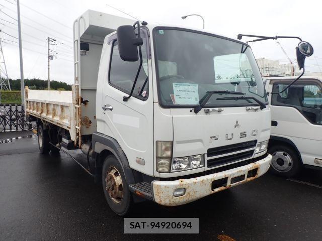 MITSUBISHI FUSO Fighter 2004-06 8856481-0