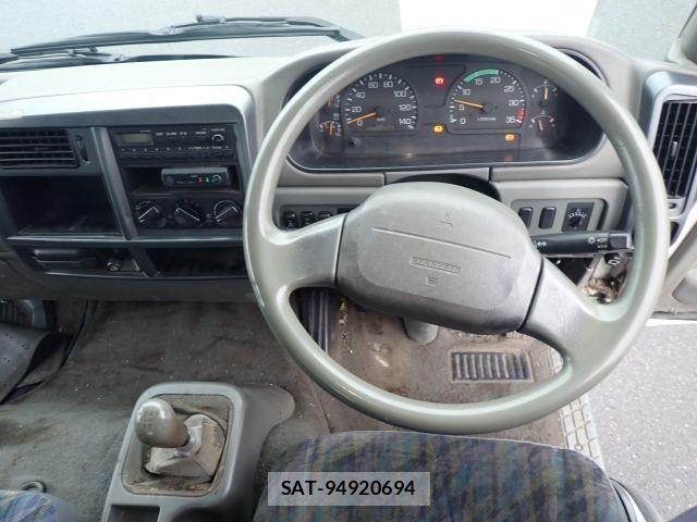 MITSUBISHI FUSO Fighter 2004-06 8856481-6