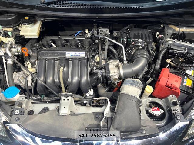 Honda FIT HYBRID 2016-01 8854573-17