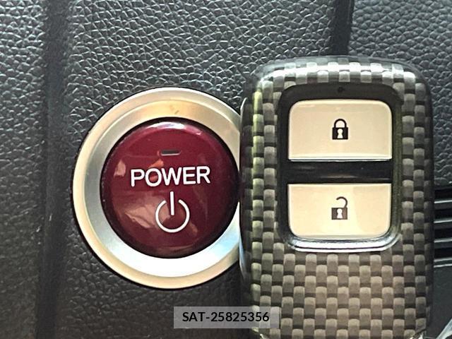 Honda FIT HYBRID 2016-01 8854573-5