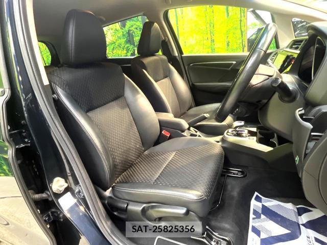 Honda FIT HYBRID 2016-01 8854573-7