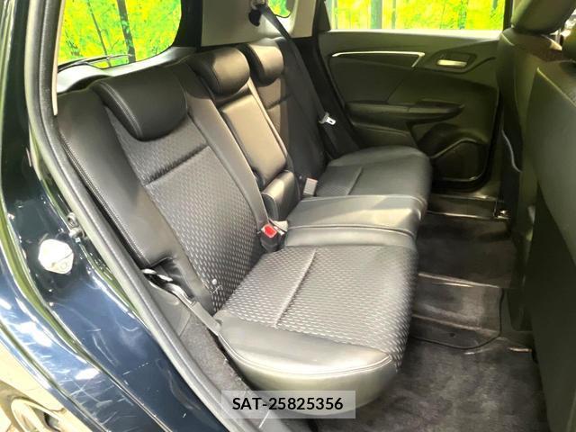 Honda FIT HYBRID 2016-01 8854573-8