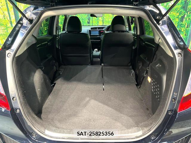 Honda FIT HYBRID 2016-01 8854573-9
