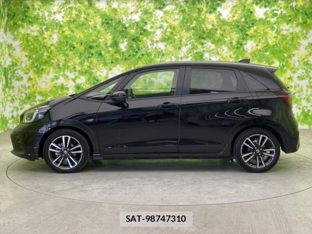 Honda FIT HYBRID 2024-02 8856886-1