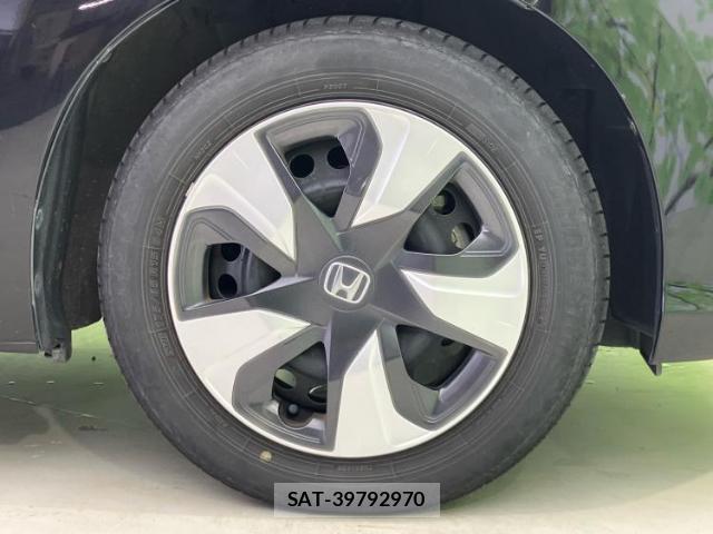 Honda FIT HYBRID 2019-09 8856903-17