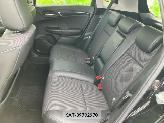 Honda FIT HYBRID 2019-09 8856903-6