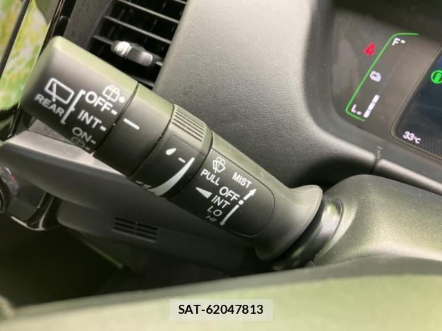 Honda FIT HYBRID 2023-09 8857045-15