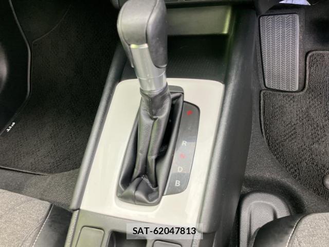 Honda FIT HYBRID 2023-09 8857045-17