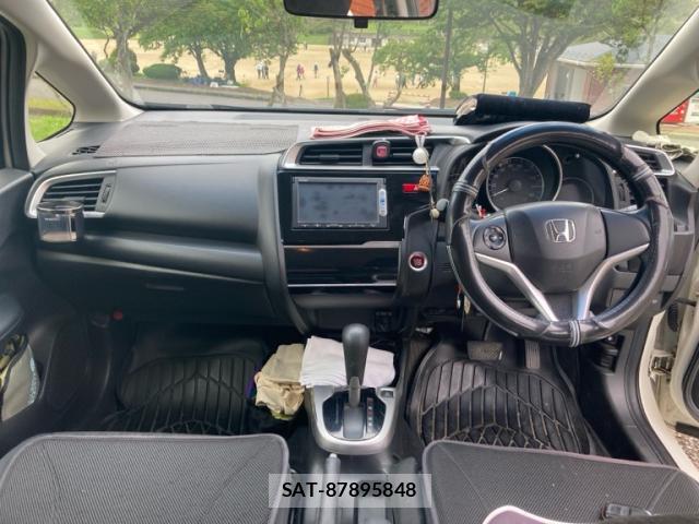 Honda FIT 2014-09 8853918-10