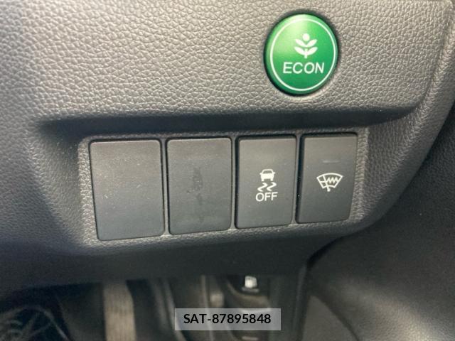 Honda FIT 2014-09 8853918-15