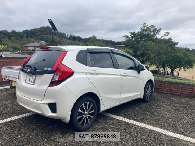Honda FIT 2014-09 8853918-2