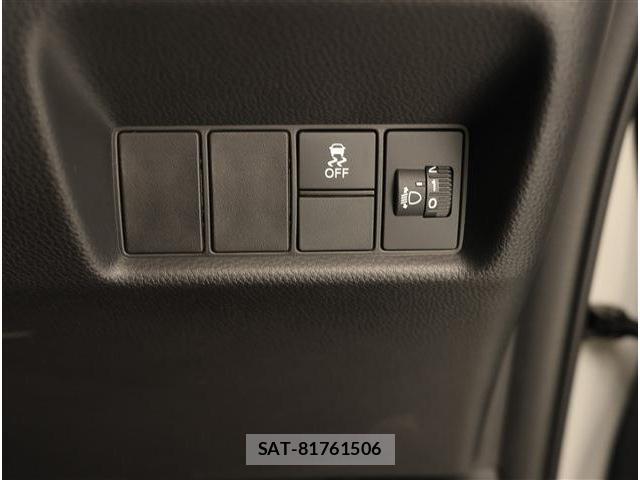 Honda FIT 2025-09 8853942-16
