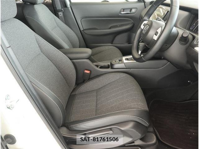 Honda FIT 2025-09 8853942-18
