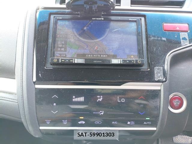 Honda FIT 2014-08 8854179-10