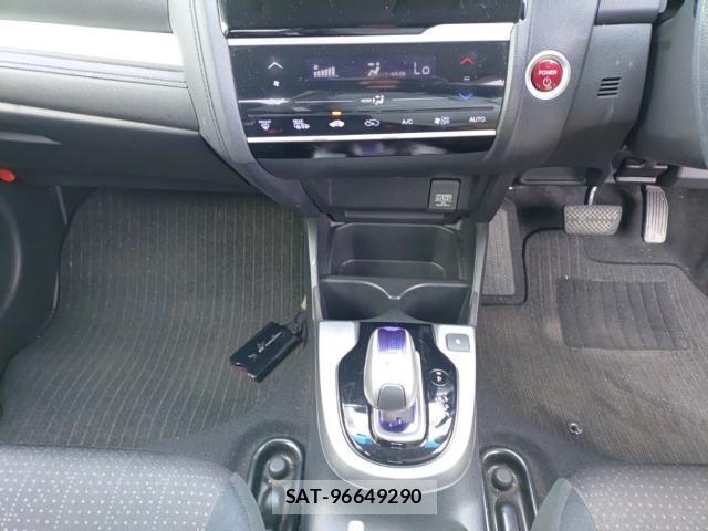 Honda FIT 2015-08 8854180-11