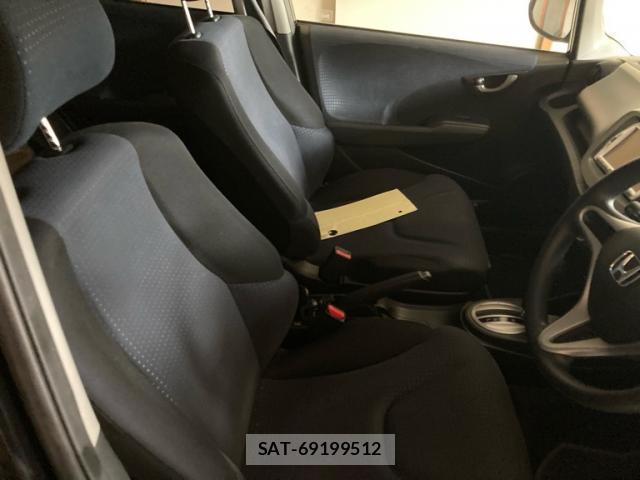 Honda FIT 2010-01 8854339-16