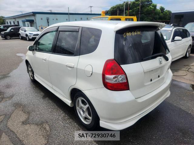 Honda FIT 2001-07 8854431-13