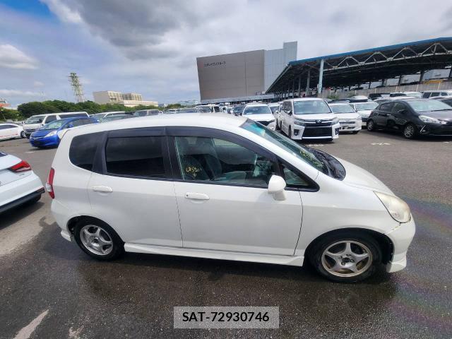 Honda FIT 2001-07 8854431-3