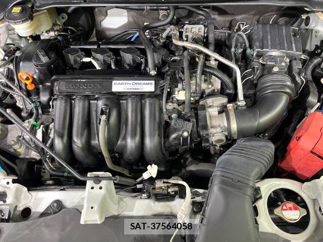 Honda FIT 2015-11 8854438-17