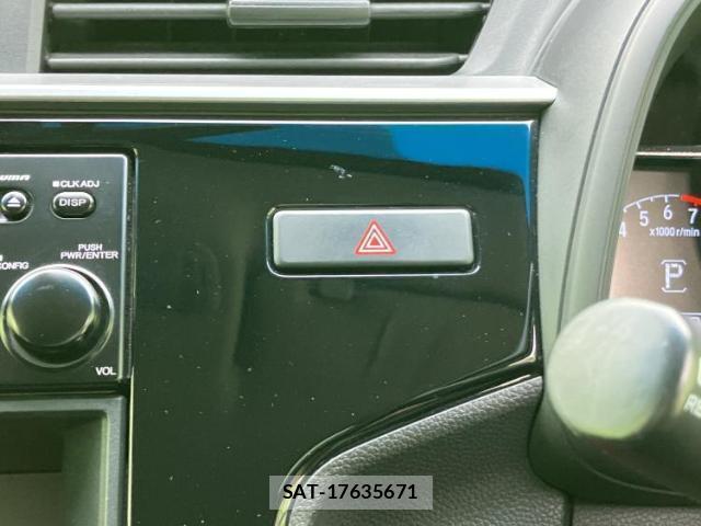 Honda FIT 2018-07 8854662-17