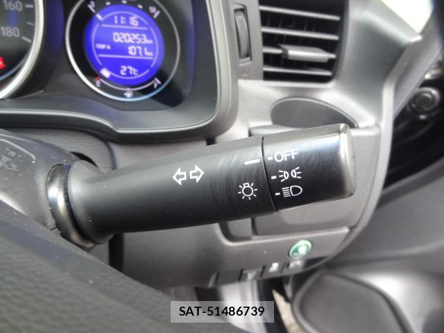 Honda FIT 2015-09 8855091-16