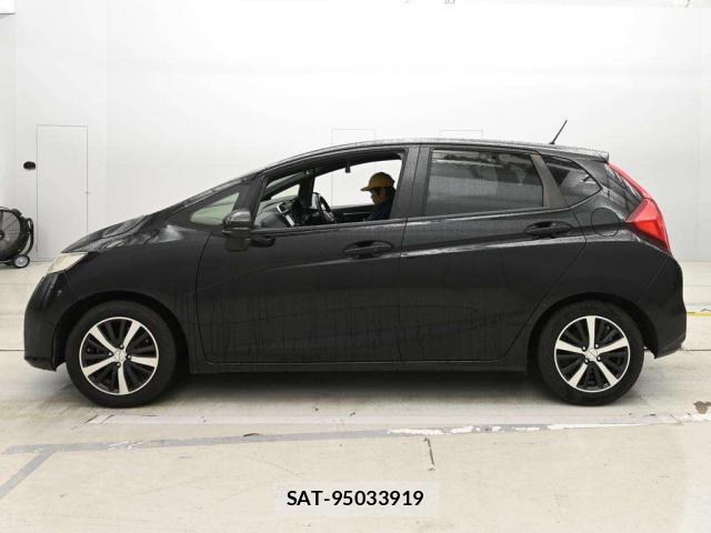 Honda FIT 2019-05 8855784-3
