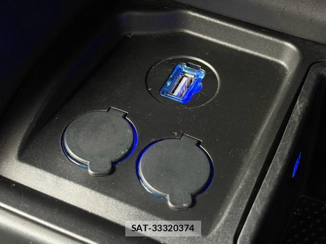 Honda FIT 2014-08 8856485-13