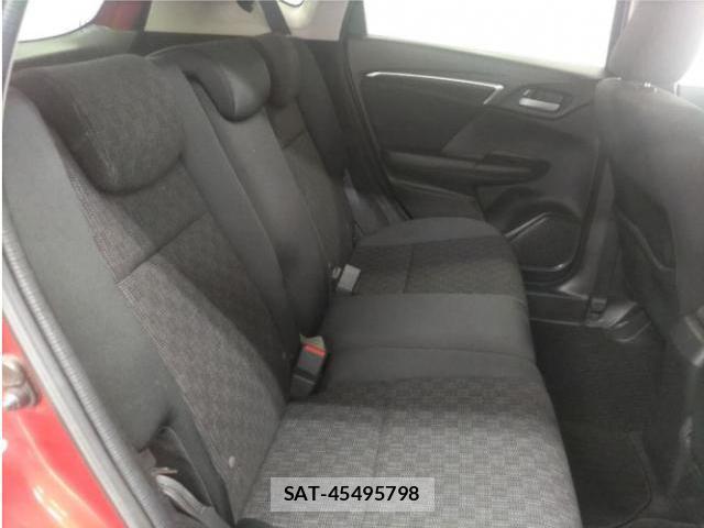 Honda FIT 2017-02 8856647-5