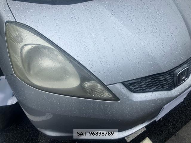 Honda FIT 2009-10 8856663-1