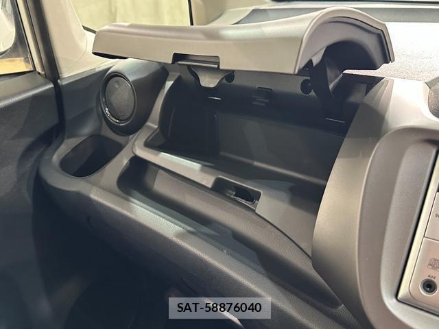 Honda FIT 2010-11 8857147-10
