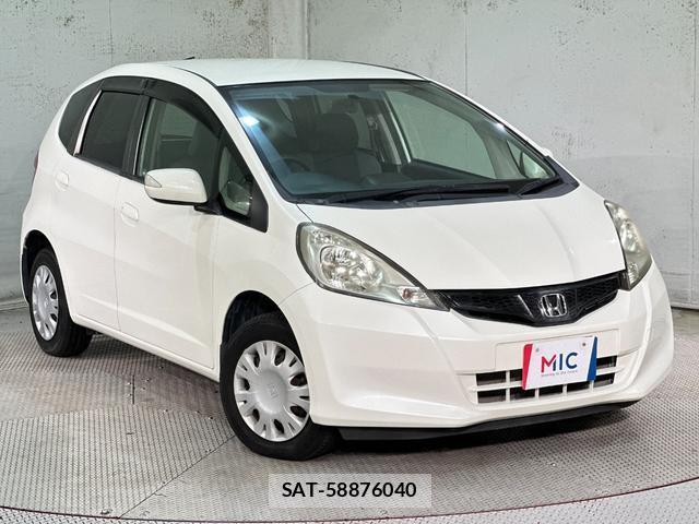 Honda FIT 2010-11 8857147-12