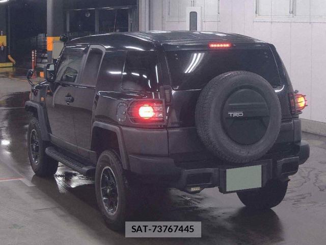 Toyota FJ CRUISER 2013-04 8855849-3