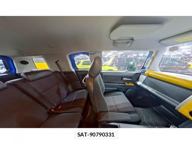 Toyota FJ CRUISER 2010-12 8856565-5