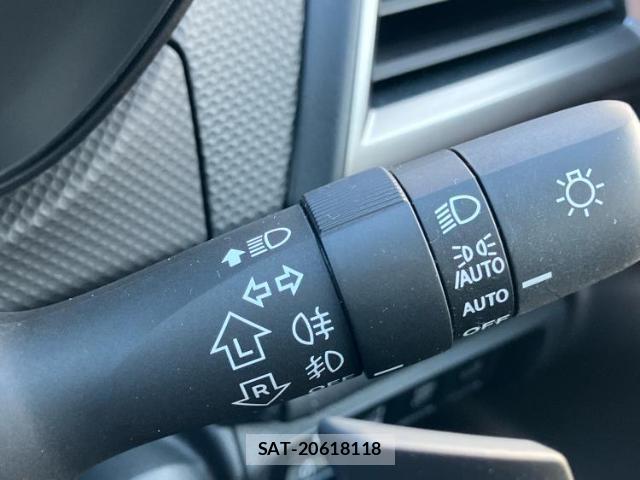 Subaru FORESTER 2025-03 8854213-14