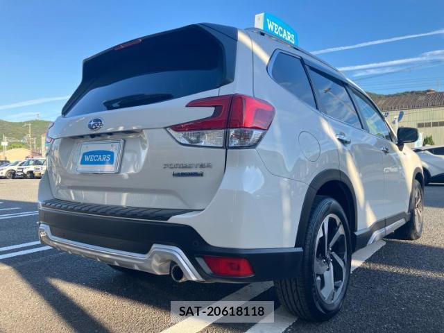 Subaru FORESTER 2025-03 8854213-2