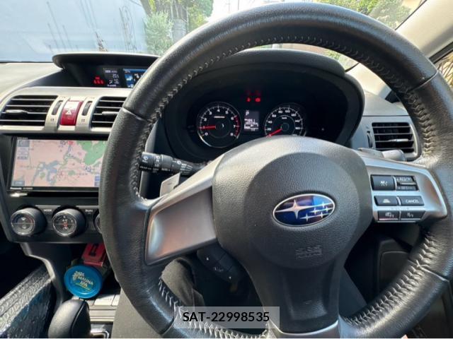 Subaru FORESTER 2014-05 8854497-13