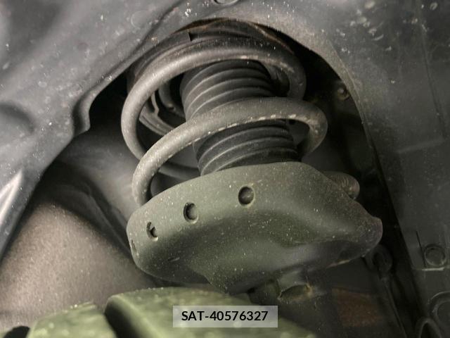 Subaru FORESTER 2016-02 8854823-19