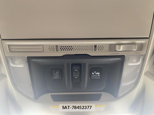 Subaru FORESTER 2019-01 8856191-10