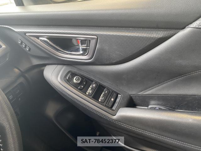 Subaru FORESTER 2019-01 8856191-14