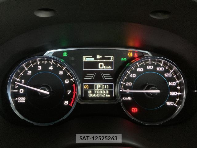 Subaru FORESTER 2015-12 8856683-11